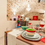- Paradis De Provence * Le Pin (Gard)