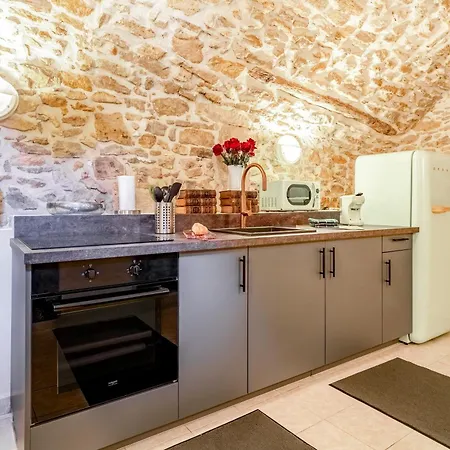 - Paradis De Provence Appartamento