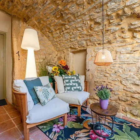 - Paradis De Provence Apartament *